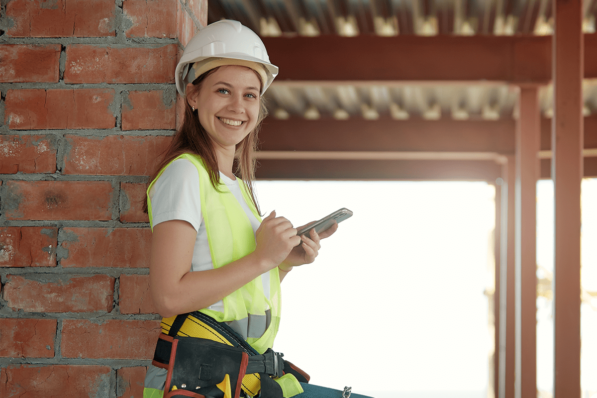 internal communications app - frontline worker