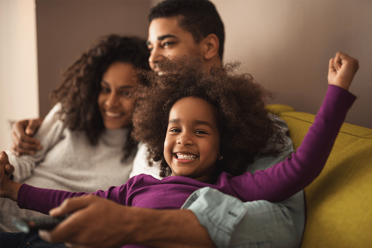 SmartTech™ - family together on couch